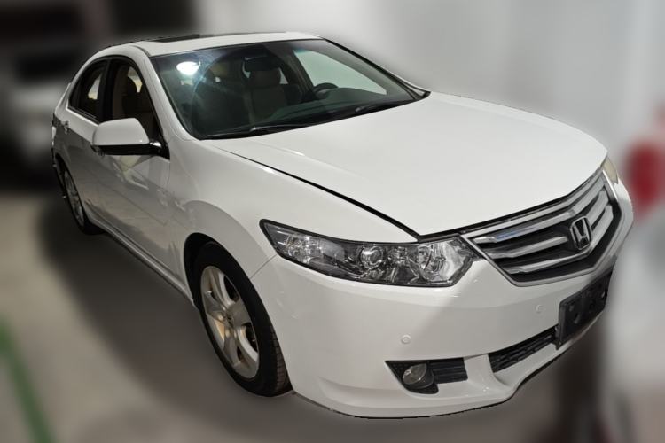 Used Honda Spirior 2009 2.4L Luxury Edition Front Right 45 Deg