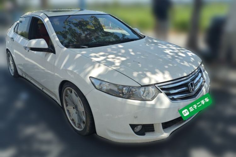 Used Honda Spirior 2009 2.4L Luxury Edition Front Right 45 Deg