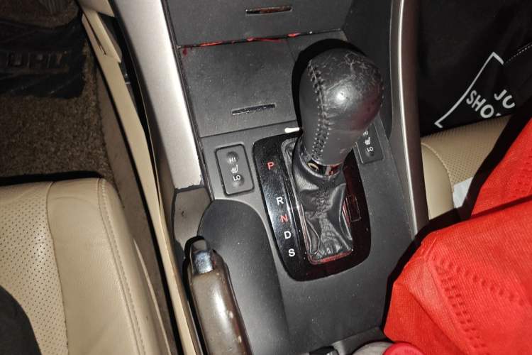 Used Honda Spirior 2009 2.4L Luxury Edition Gear Lever