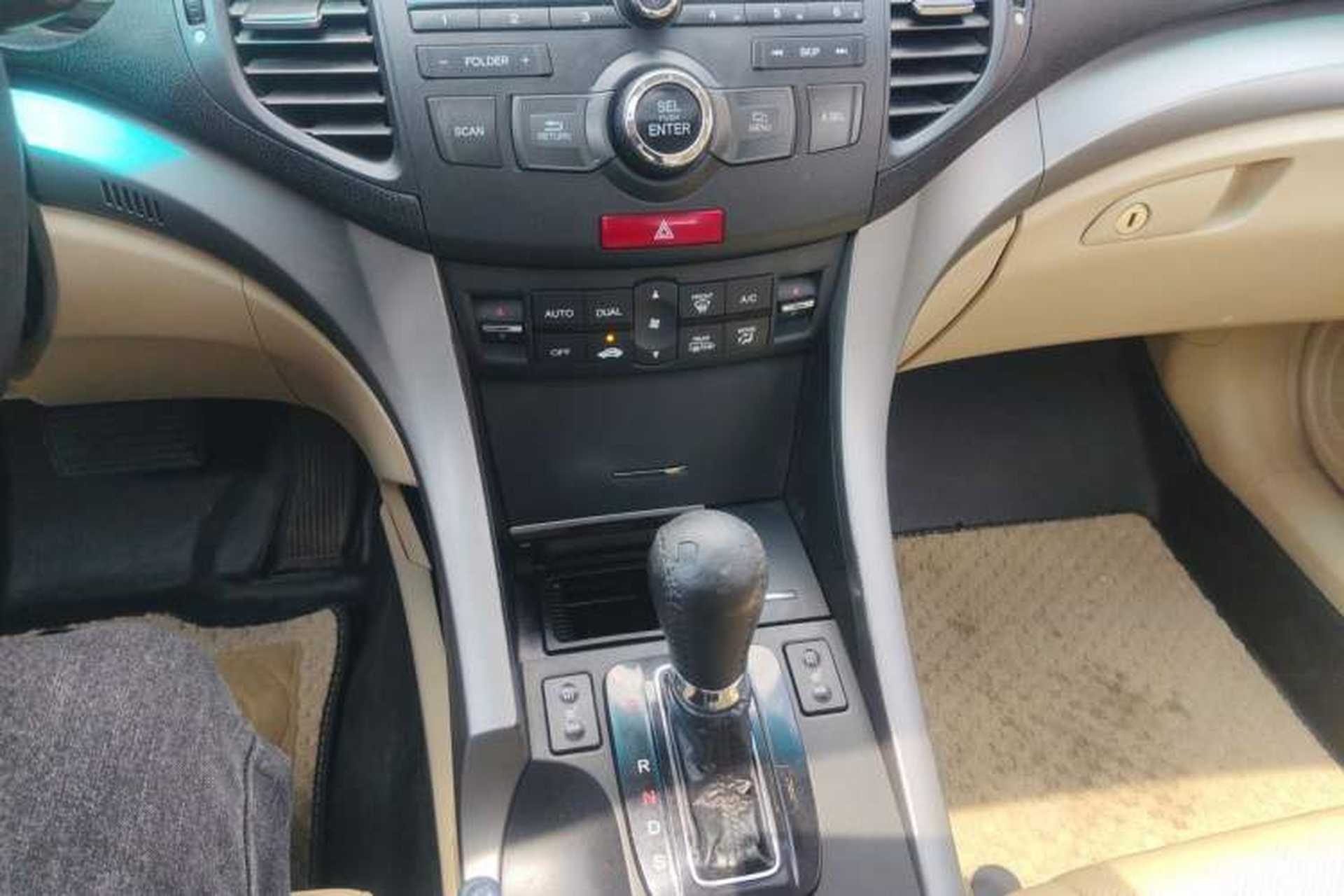 Used Honda Spirior 2009 2.4L Luxury Edition Gear Lever
