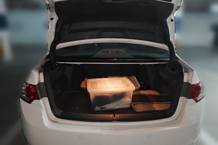 Used Honda Spirior 2009 2.4L Luxury Edition Trunk