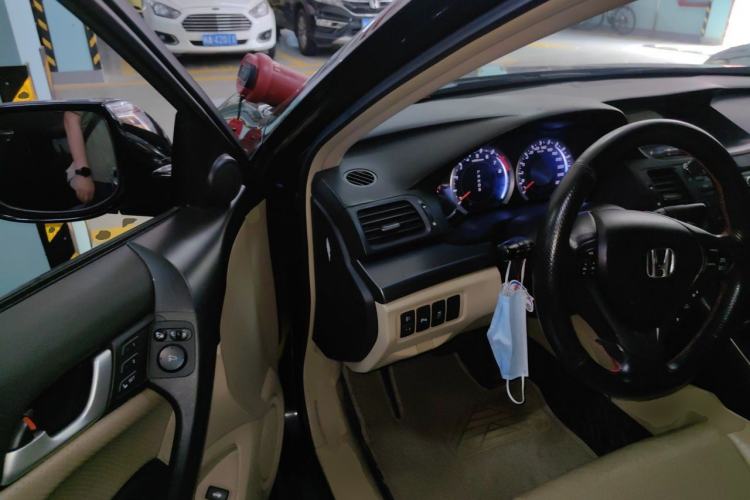 Used Honda Spirior 2013 2.0L Luxury Edition Driver Seat