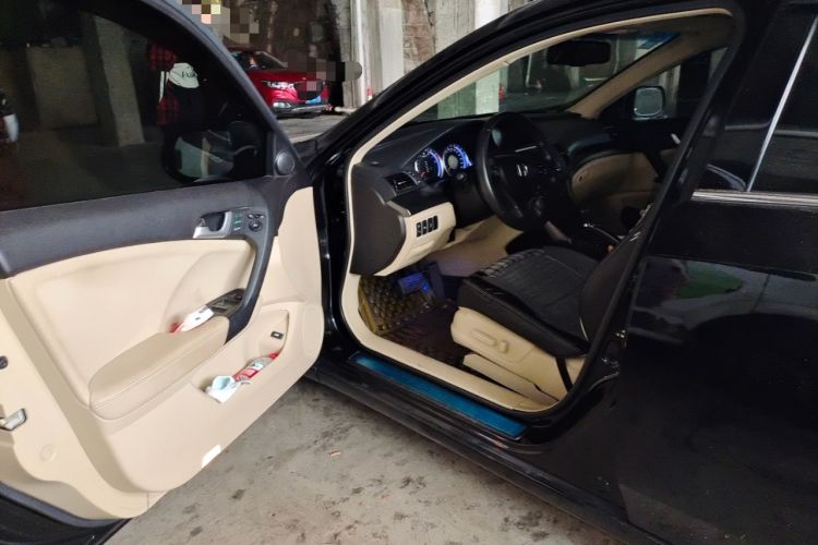 Used Honda Spirior 2013 2.4L Luxury Edition Driver Seat
