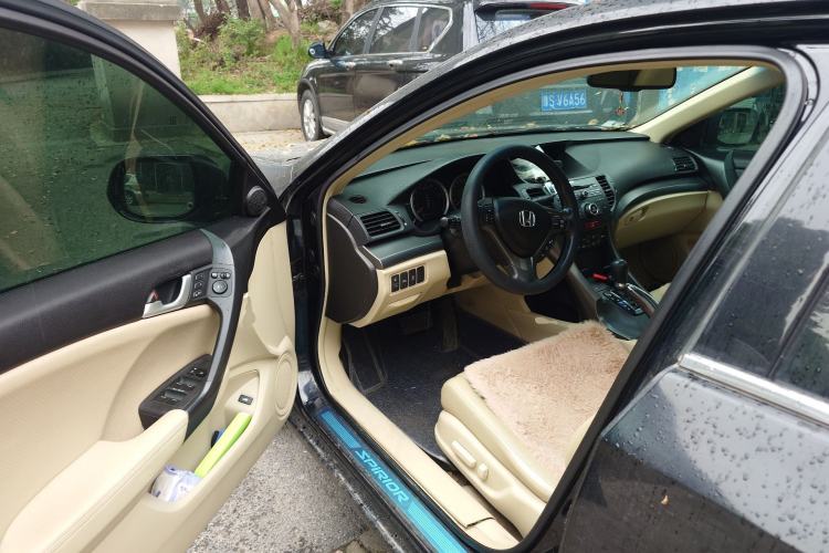Used Honda Spirior 2013 2.4L Luxury Edition Driver Seat
