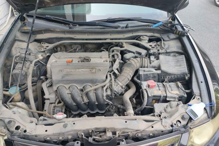 Used Honda Spirior 2013 2.4L TYPE-S Engine Bay