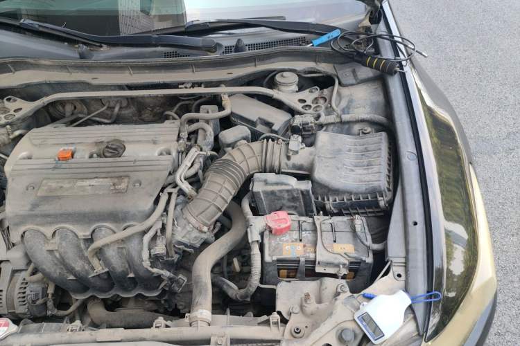 Used Honda Spirior 2013 2.4L TYPE-S Engine Bay Left