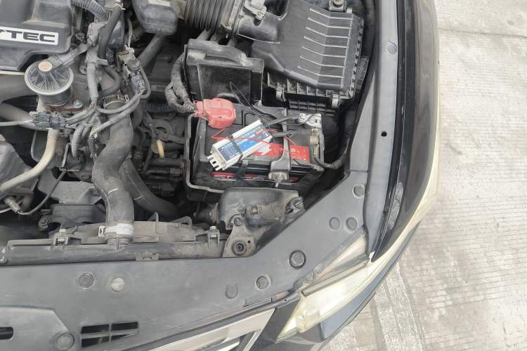 Used Honda Spirior 2013 2.0L Prestige Edition Engine Bay Left