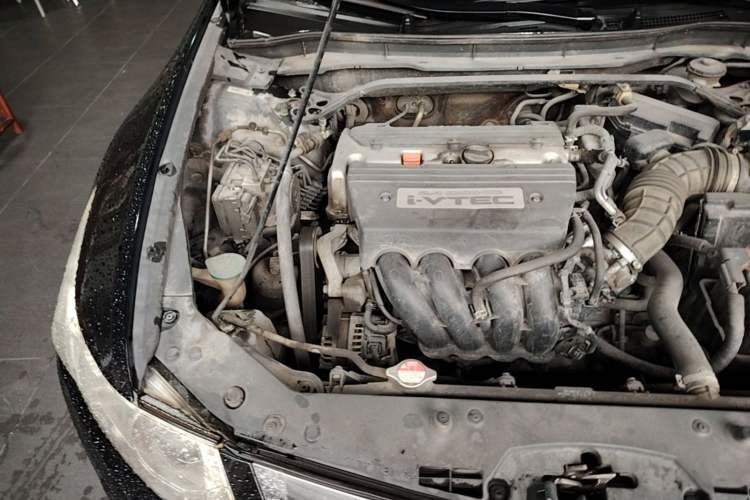 Used Honda Spirior 2013 2.4L Prestige Edition Engine Bay Right