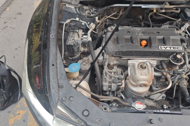 Used Honda Spirior 2013 2.0L Luxury Edition Engine Bay Right
