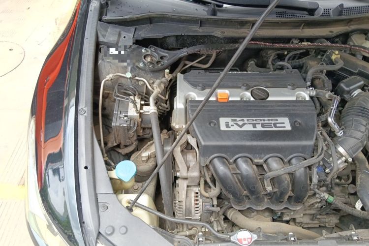 Used Honda Spirior 2013 2.4L TYPE-S Engine Bay Right