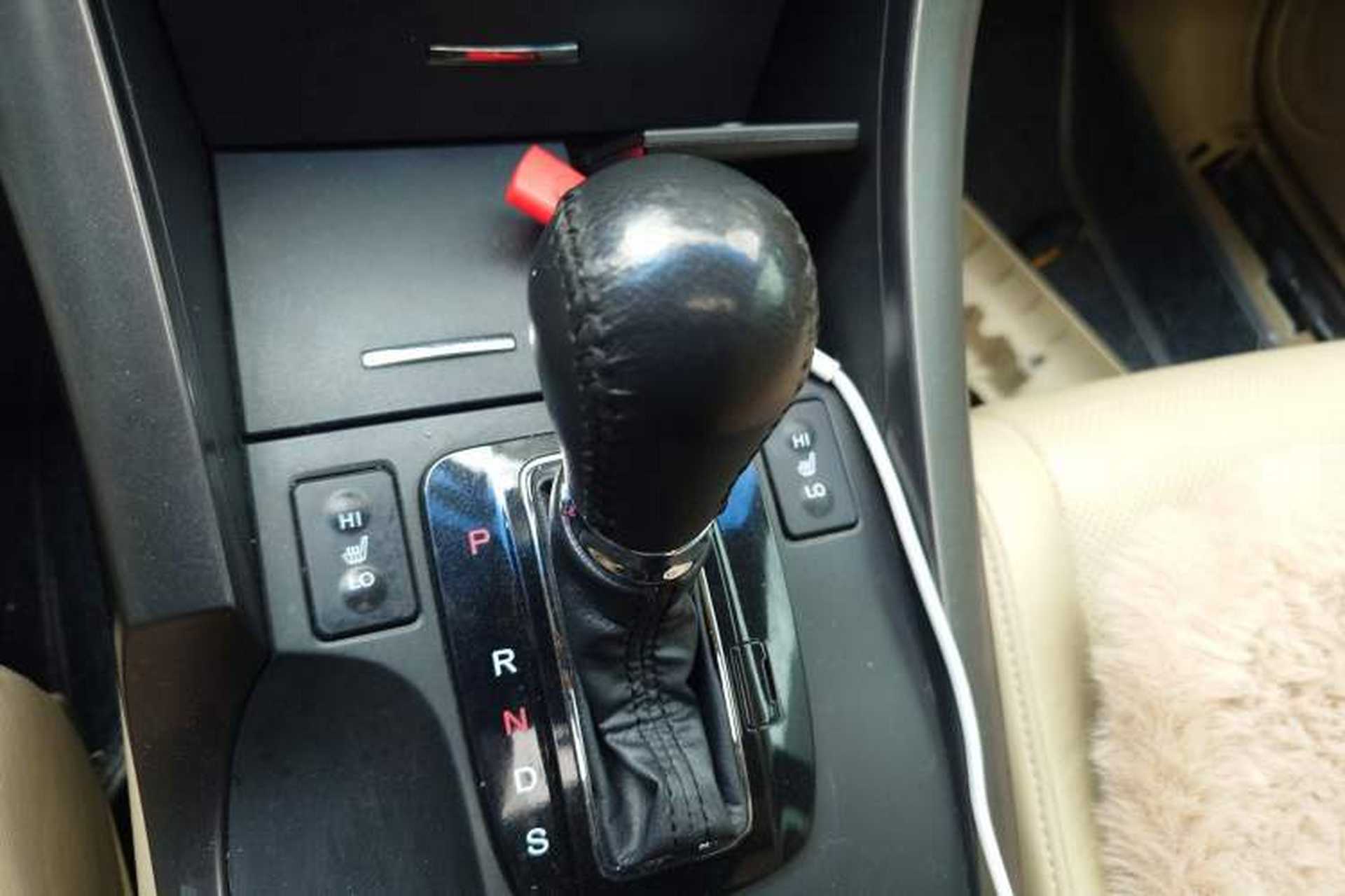 Used Honda Spirior 2013 2.4L Luxury Edition Gear Lever