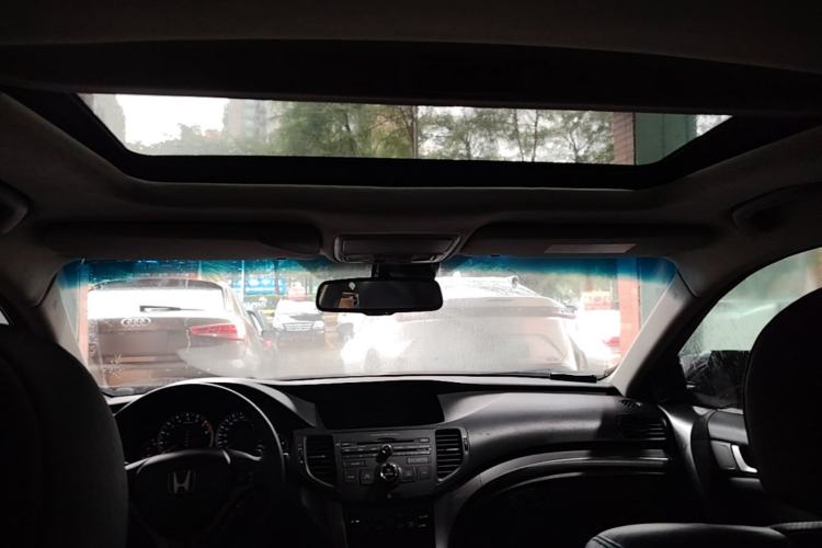 Used Honda Spirior 2013 2.4L Prestige Edition Headliner