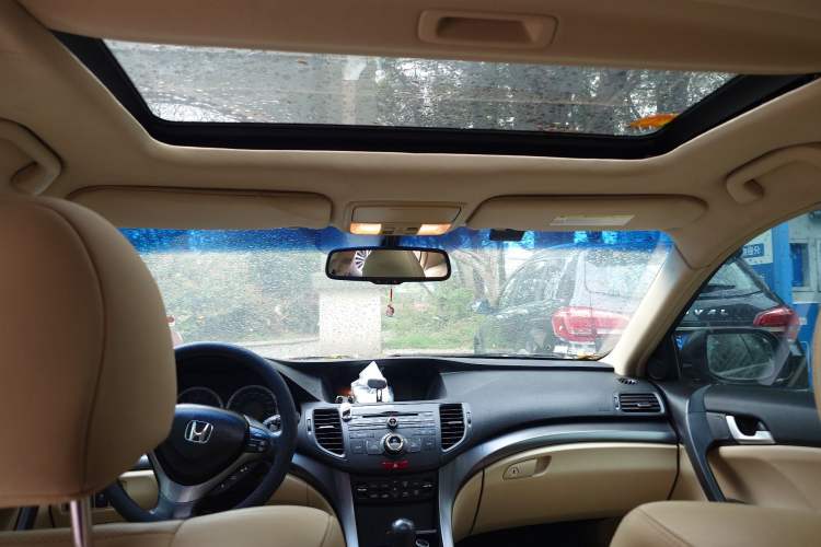 Used Honda Spirior 2013 2.4L Luxury Edition Headliner