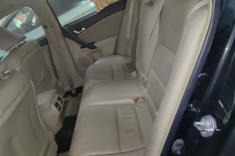 Used Honda Spirior 2013 2.0L Luxury Edition Left Rear Seat