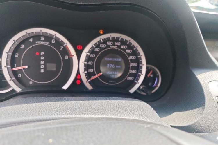 Used Honda Spirior 2013 2.4L Luxury Edition Odometer Close Up