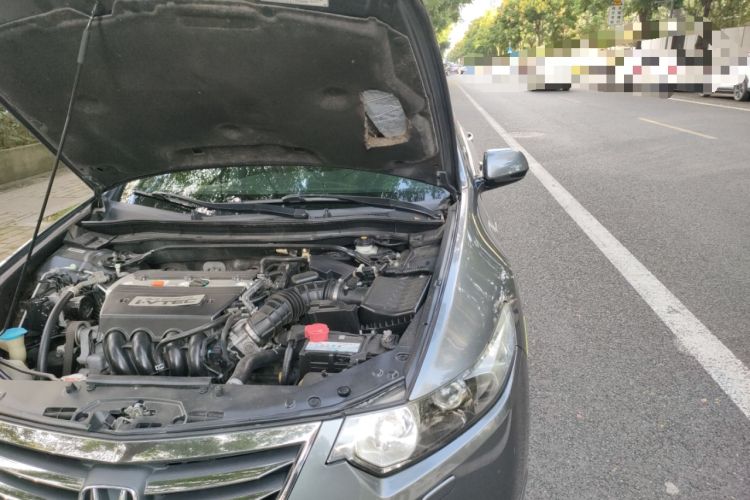 Used Honda Spirior 2013 2.4L TYPE-S Engine Bay Left