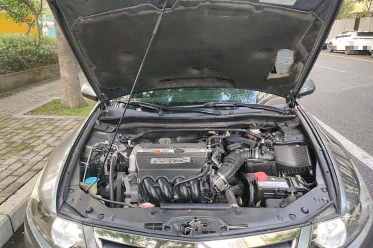 Used Honda Spirior 2013 2.4L TYPE-S Engine Bay