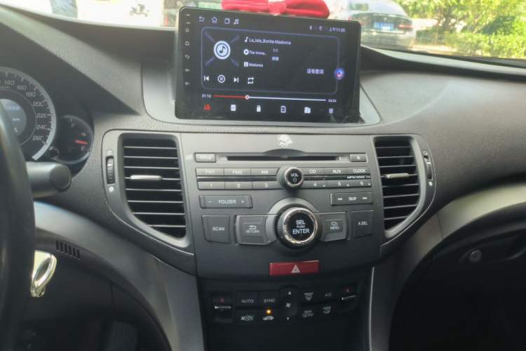 Used Honda Spirior 2013 2.0L Luxury Edition Audio And AC Panel