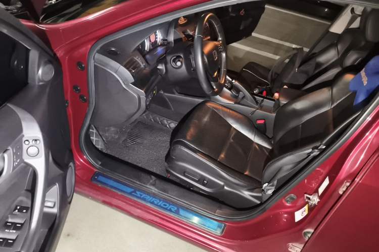 Used Honda Spirior 2013 2.4L Luxury Edition Driver Seat
