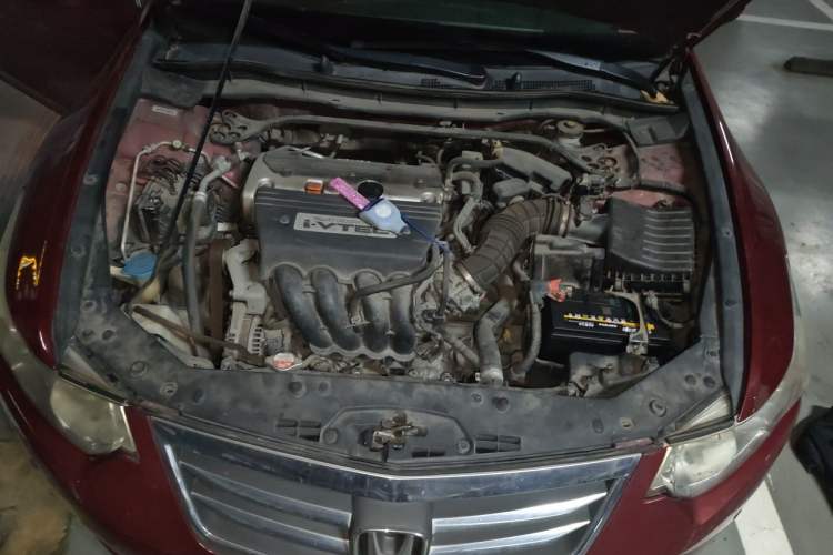 Used Honda Spirior 2013 2.4L Luxury Edition Engine Bay