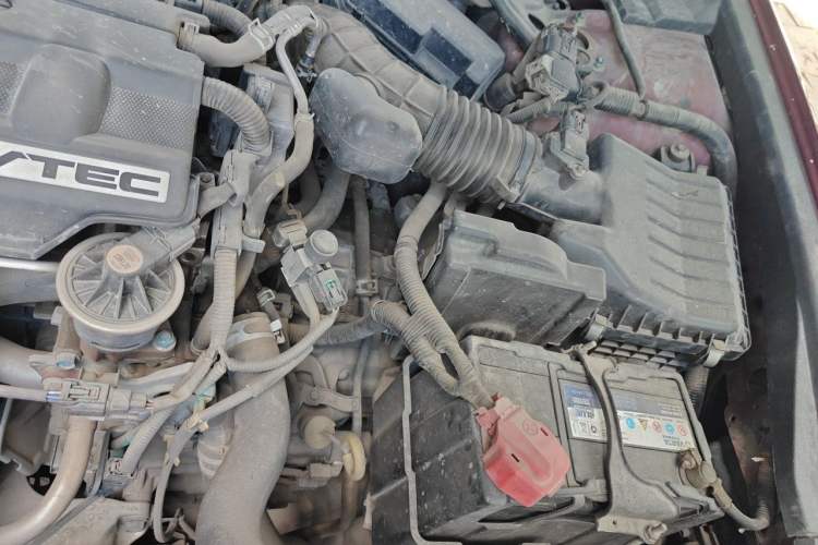 Used Honda Spirior 2013 2.0L Luxury Edition Engine Bay Left