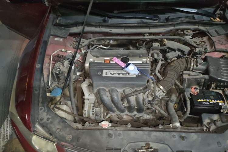 Used Honda Spirior 2013 2.4L Luxury Edition Engine Bay Right