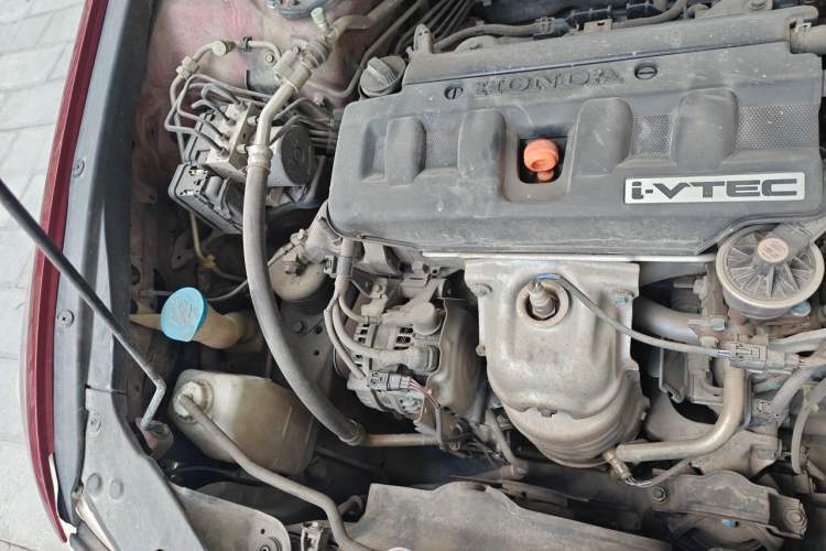 Used Honda Spirior 2013 2.0L Luxury Edition Engine Bay Right