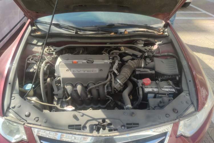 Used Honda Spirior 2013 2.4L Luxury Edition Engine Bay