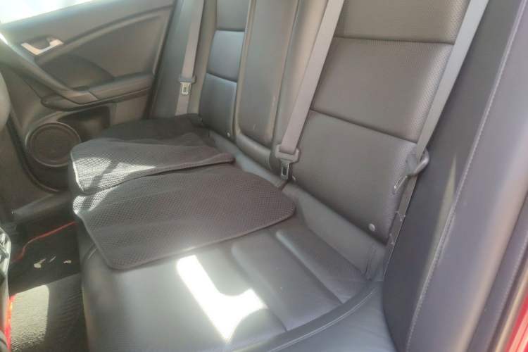 Used Honda Spirior 2013 2.4L Luxury Edition Interior 4
