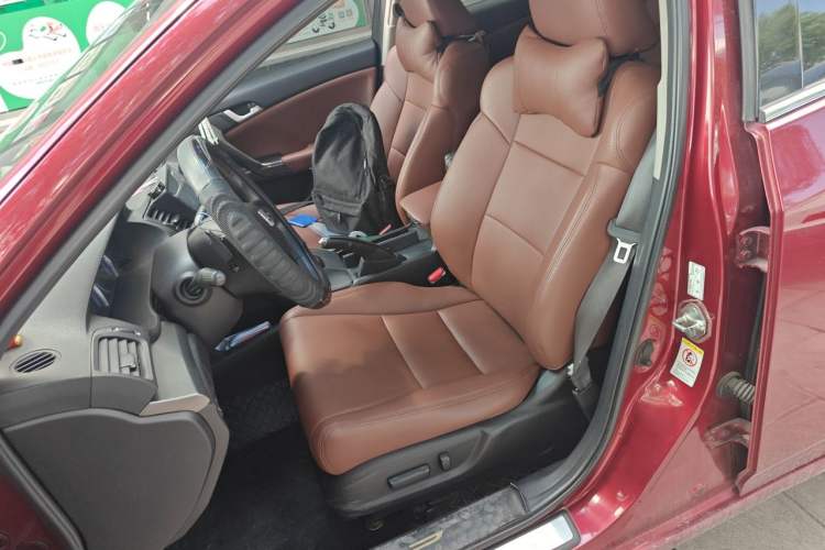 Used Honda Spirior 2013 2.0L Luxury Edition Left Front Seat