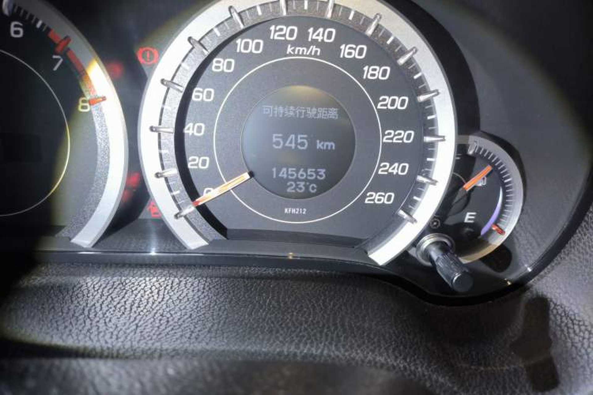 Used Honda Spirior 2013 2.0L Luxury Edition Odometer Close Up