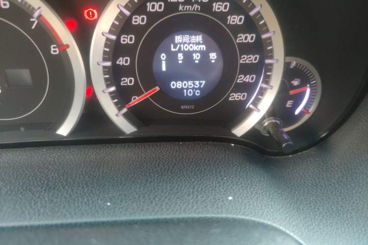 Used Honda Spirior 2013 2.4L Luxury Edition Odometer Close Up