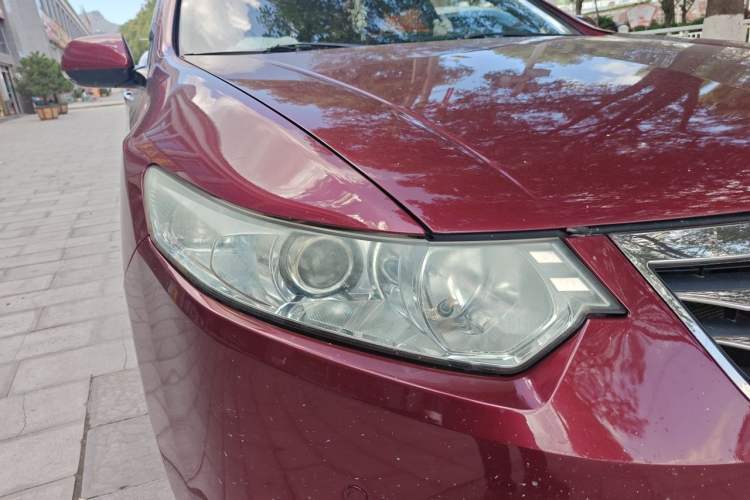 Used Honda Spirior 2013 2.0L Luxury Edition Right Front Headlight