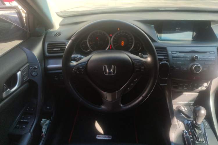 Used Honda Spirior 2013 2.4L Luxury Edition Steering Wheel