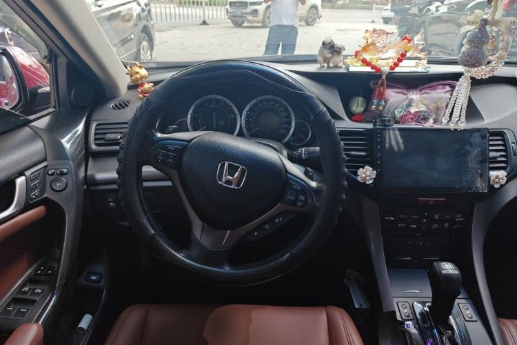 Used Honda Spirior 2013 2.0L Luxury Edition Steering Wheel