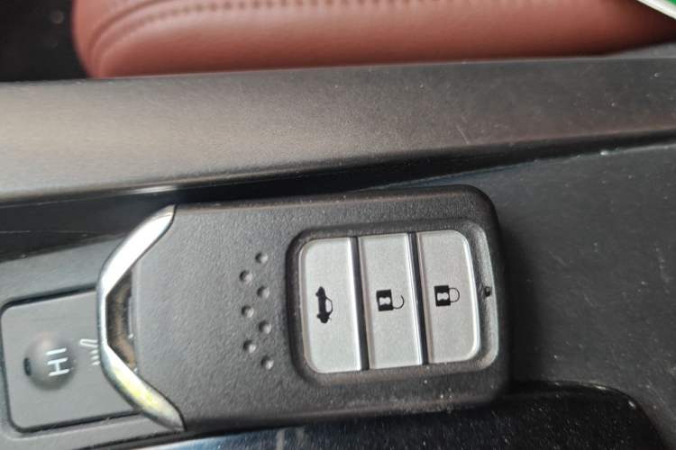 Used Honda Spirior 2013 2.0L Luxury Edition Vehicle Key