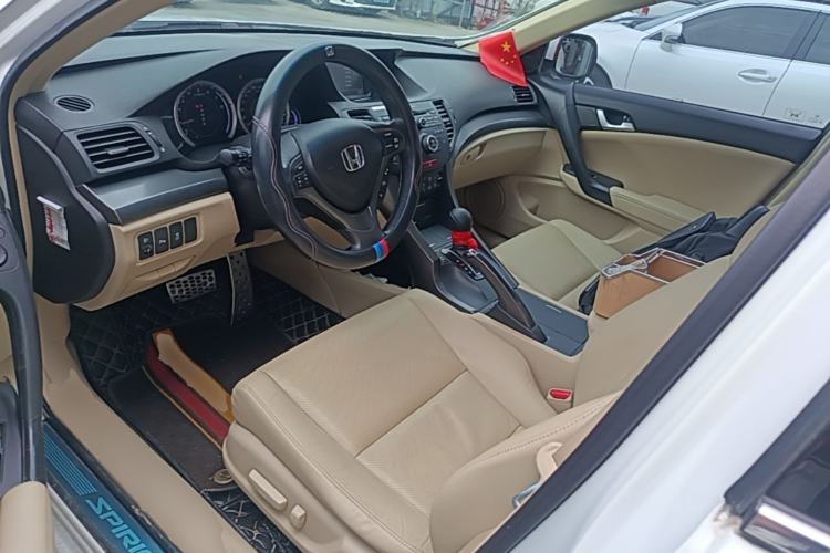 Used Honda Spirior 2013 2.4L Luxury Edition Driver Seat