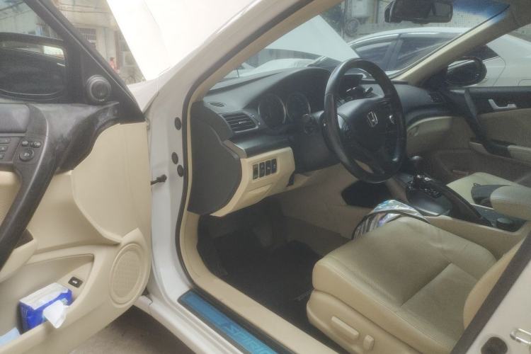 Used Honda Spirior 2013 2.4L Luxury Edition Driver Seat