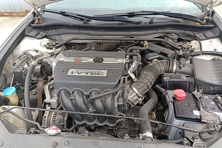 Used Honda Spirior 2013 2.4L Luxury Edition Engine Bay