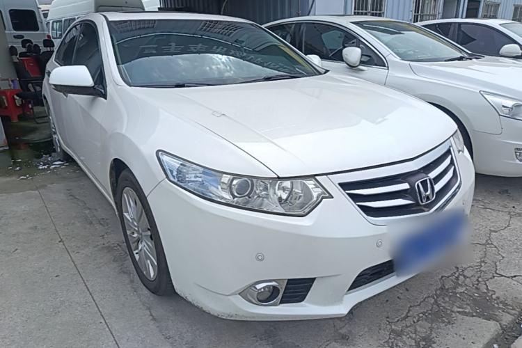 Used Honda Spirior 2013 2.4L Luxury Edition Front Right 45 Deg