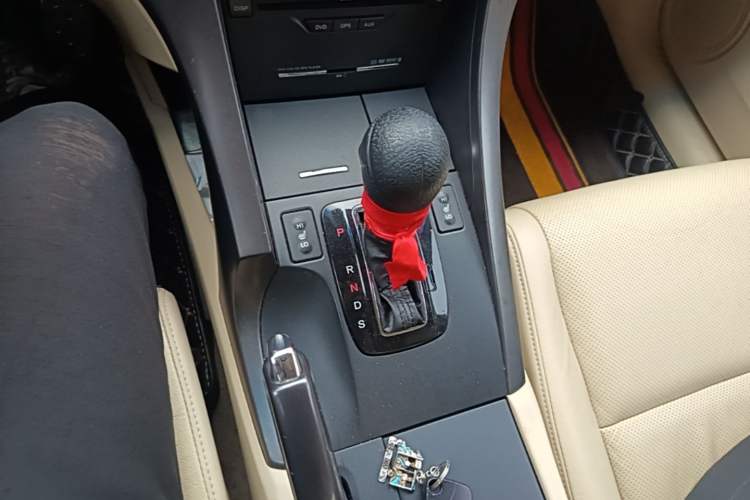Used Honda Spirior 2013 2.4L Luxury Edition Gear Lever