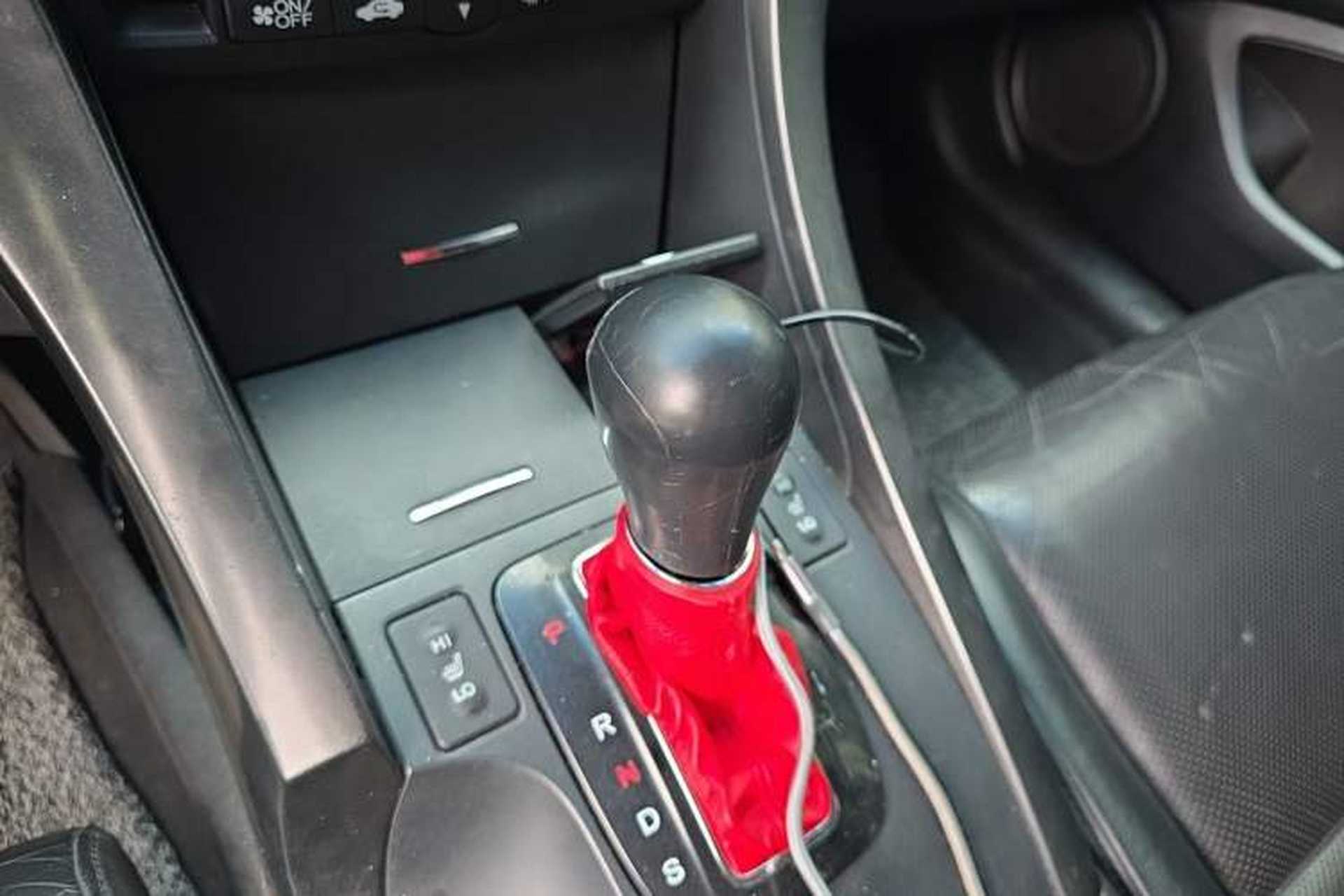 Used Honda Spirior 2013 2.0L Luxury Edition Gear Lever