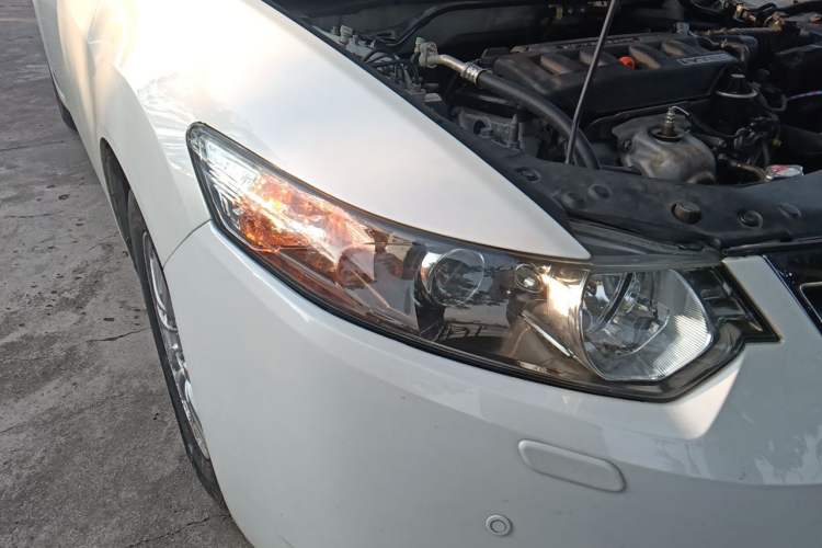 Used Honda Spirior 2013 2.0L Prestige Edition Right Front Headlight