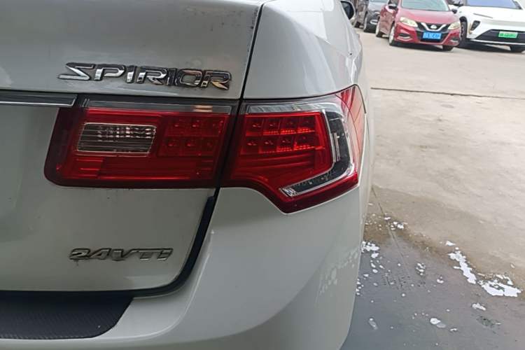 Used Honda Spirior 2013 2.4L Luxury Edition Right Rear Taillight