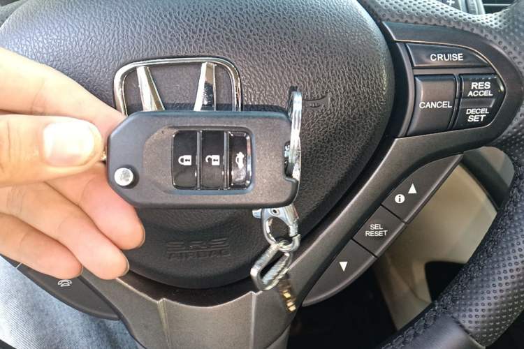 Used Honda Spirior 2013 2.0L Prestige Edition Vehicle Key