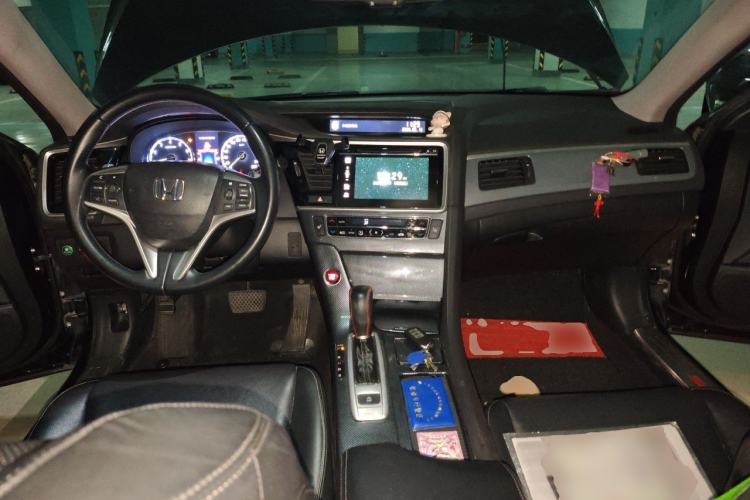 Used Honda Spirior 2015 2.4L Prestige Edition Center Console