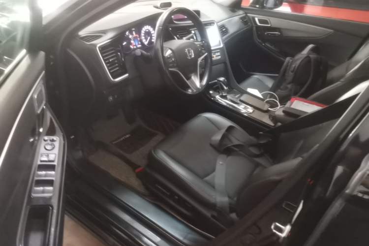 Used Honda Spirior 2015 2.0L Prestige Edition Driver Seat