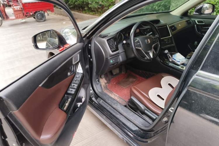 Used Honda Spirior 2015 2.0L Luxury Edition Driver Seat