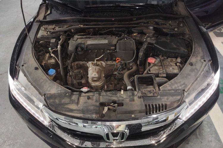 Used Honda Spirior 2015 2.4L Prestige Edition Engine Bay