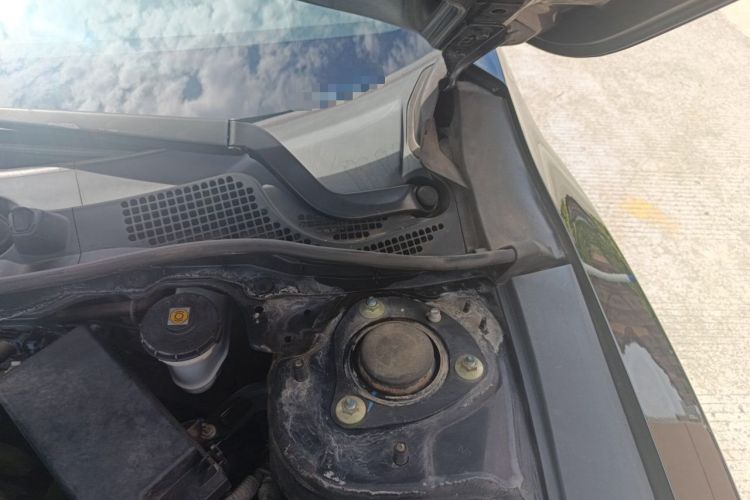 Used Honda Spirior 2015 2.0L Prestige Edition Engine Bay Left